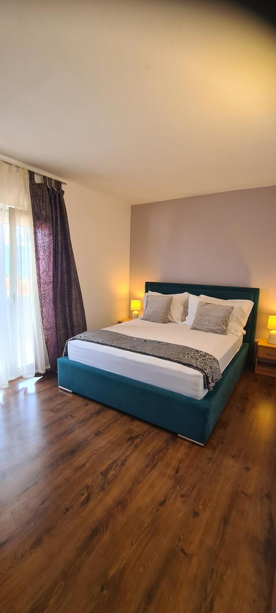 Apartments Mery Supetar Luaran gambar