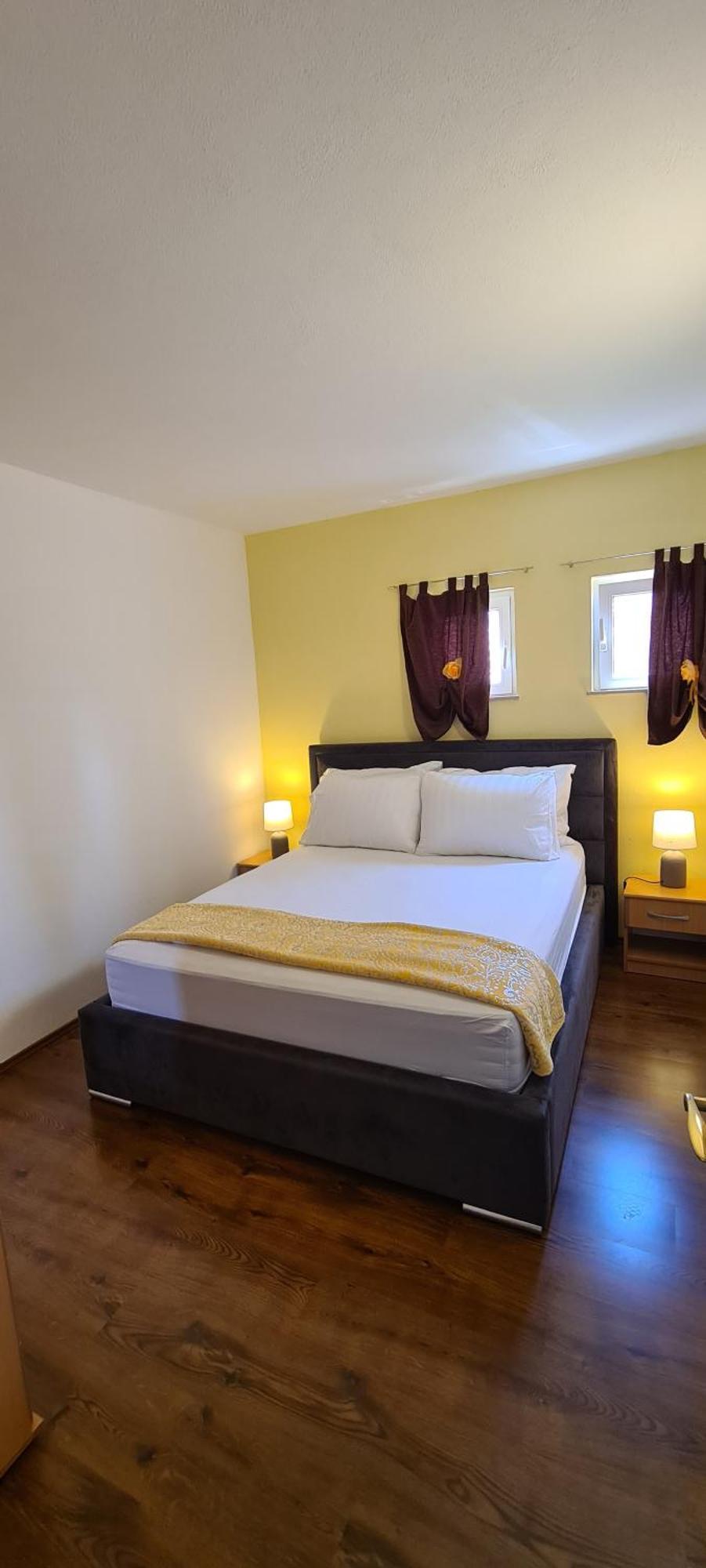 Apartments Mery Supetar Luaran gambar